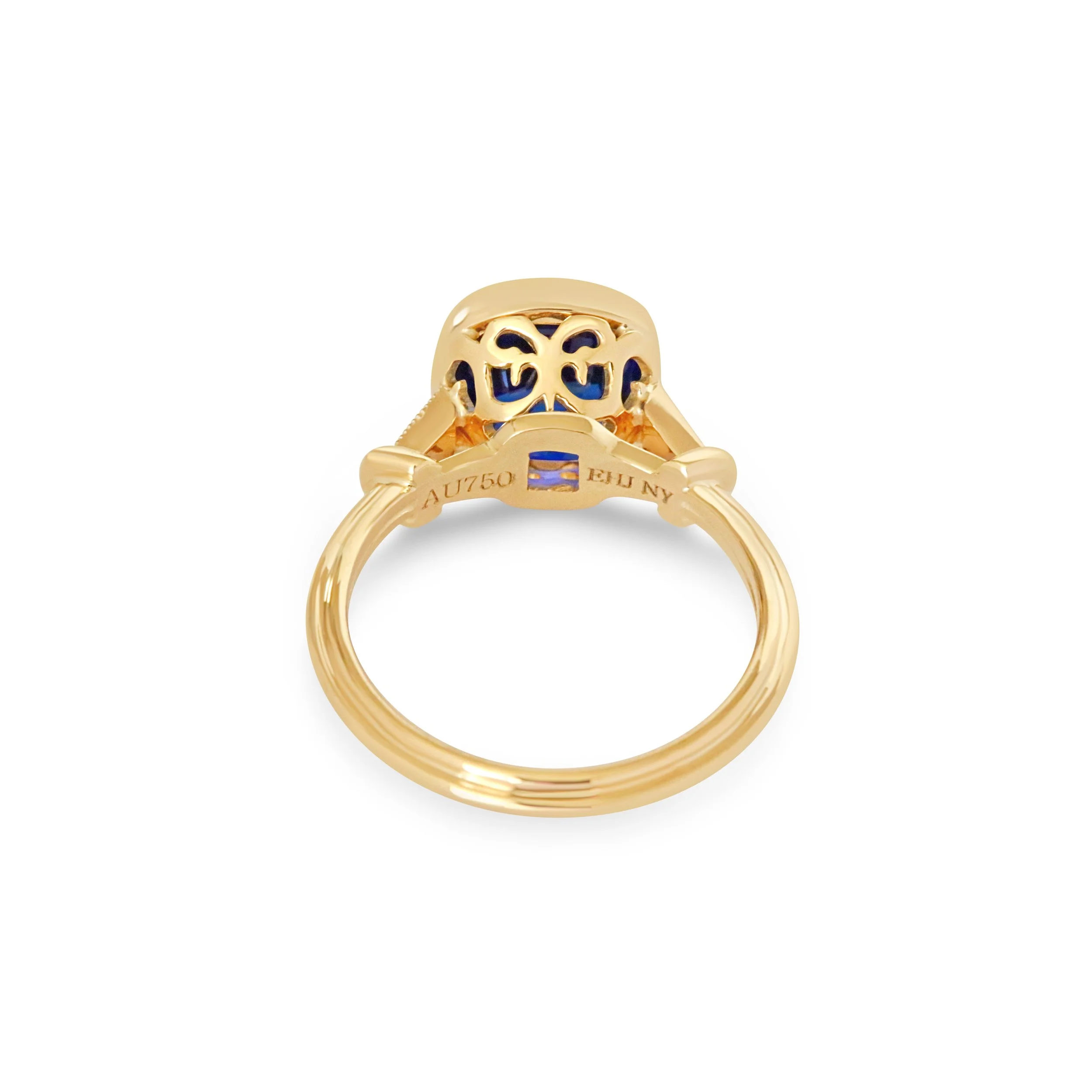 Hand Forged 18K Gold Sapphire Ring Gallery Detail.jpg