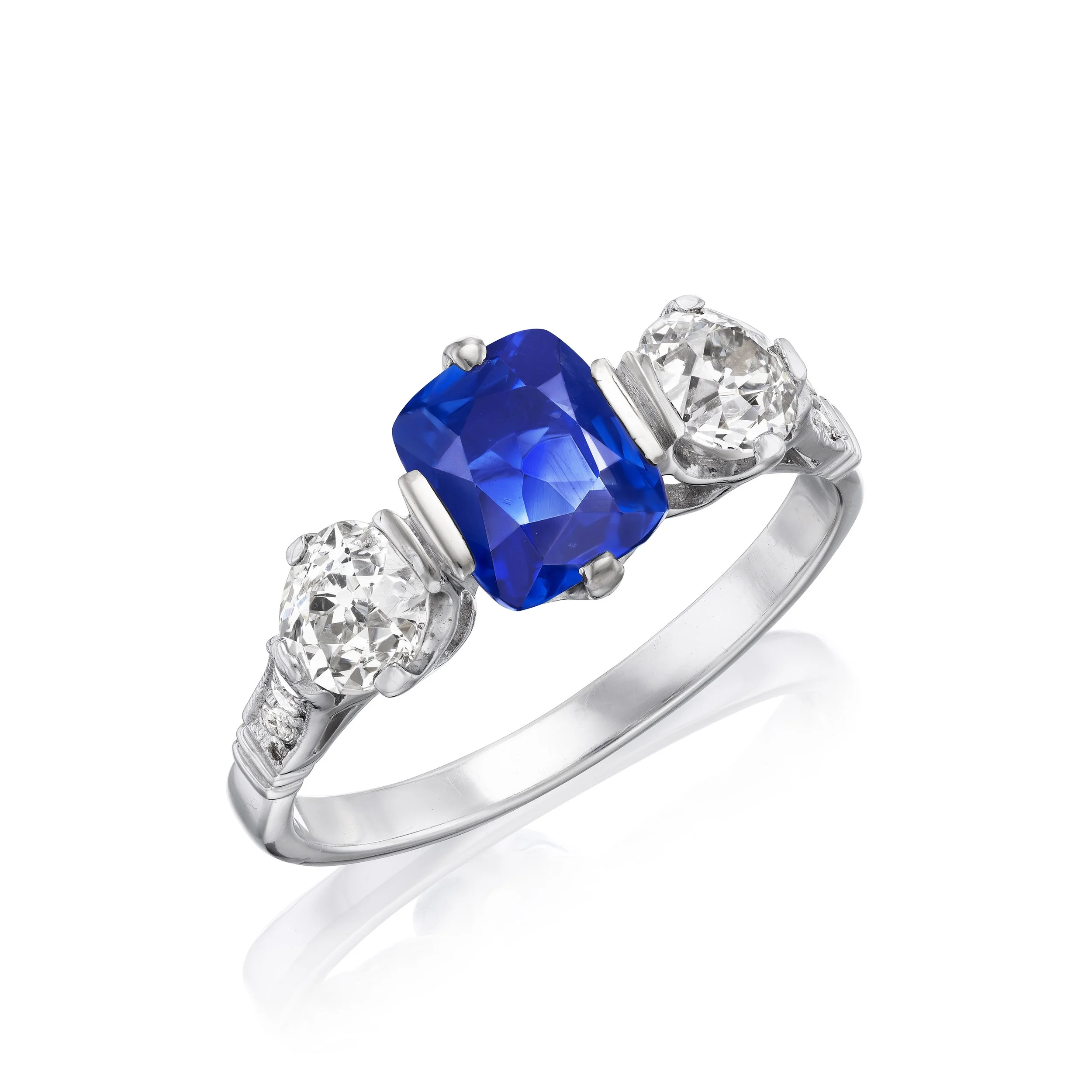 A 1.55 Kashmir Sapphire Ring.jpg