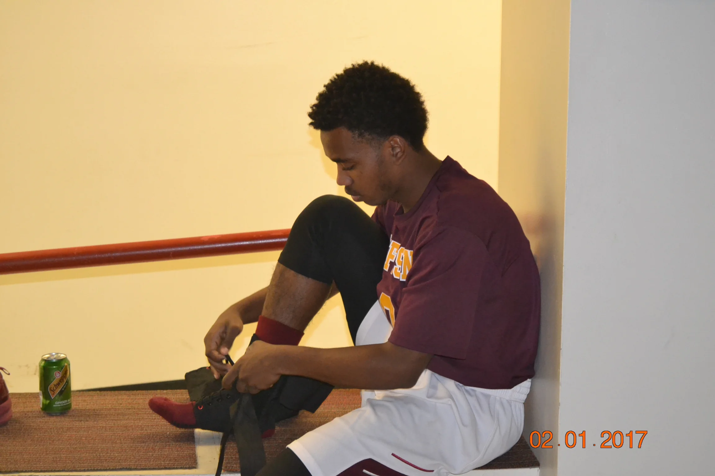 Try-on New Shoes for STORM