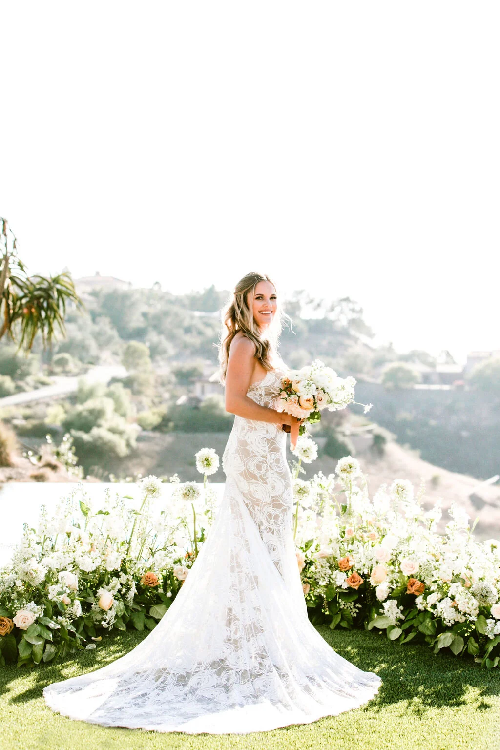 Flora & Fauna Flower Co. Wildly Crafted Flowers. San Diego Flower