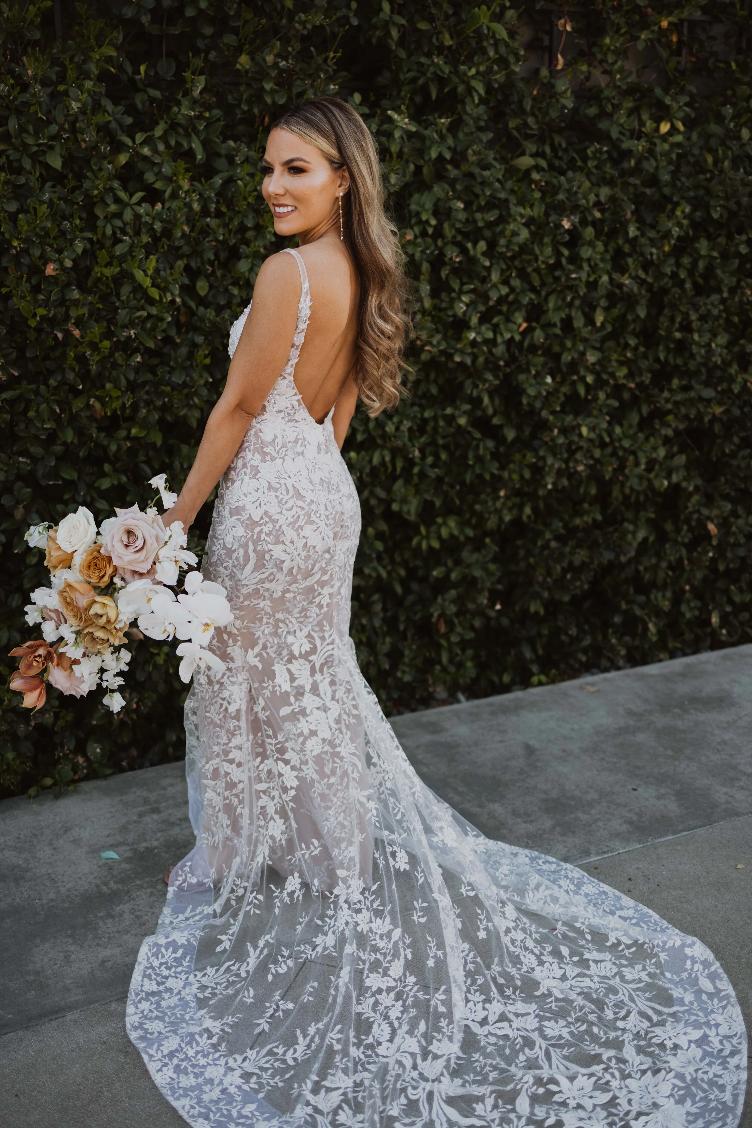 Flora & Fauna Flower Co. Wildly Crafted Flowers. San Diego Flower