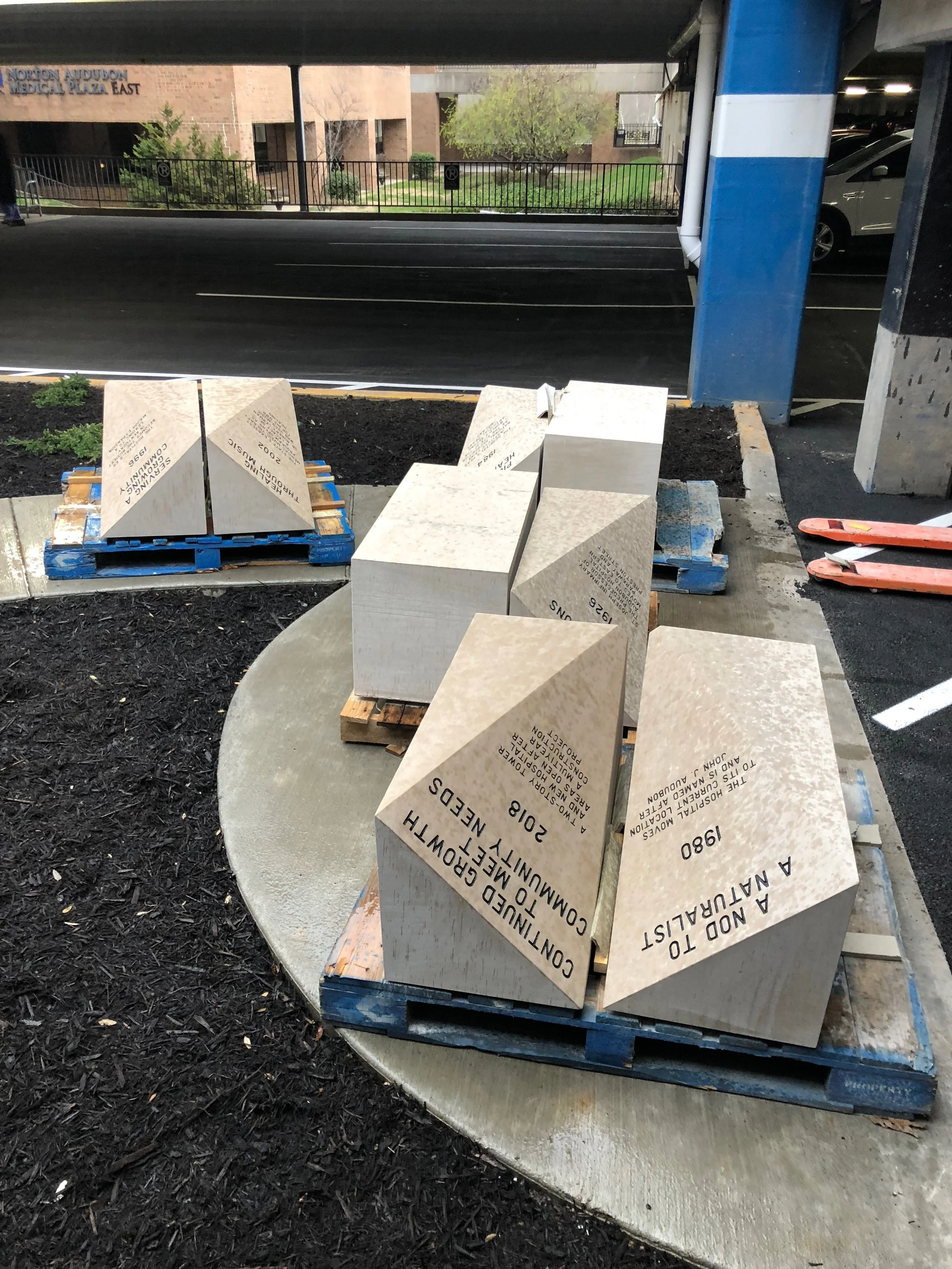 History Pillars and Benches for "Cor Liberum"