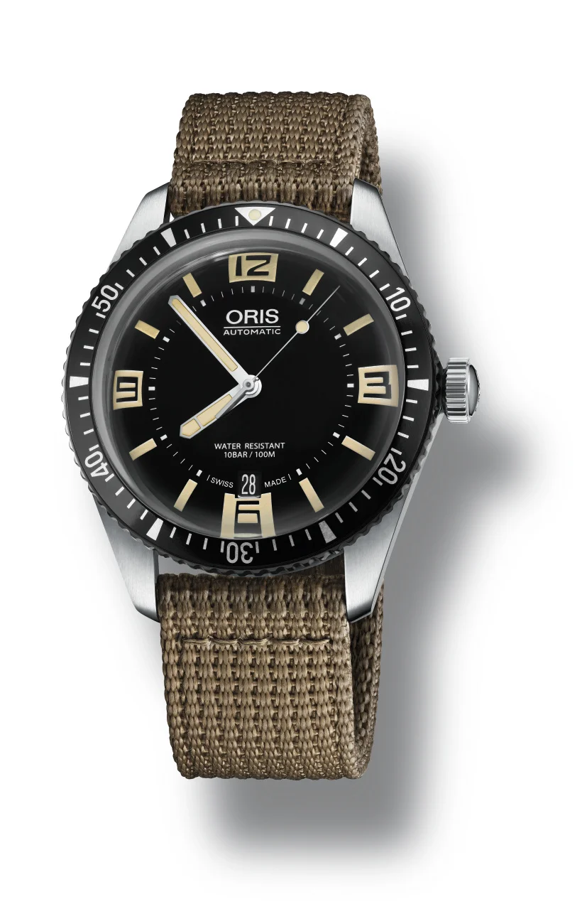 01 733 7707 4064-07 5 20 22 - Oris Divers Sixty-Five_LowRes_4172.jpg