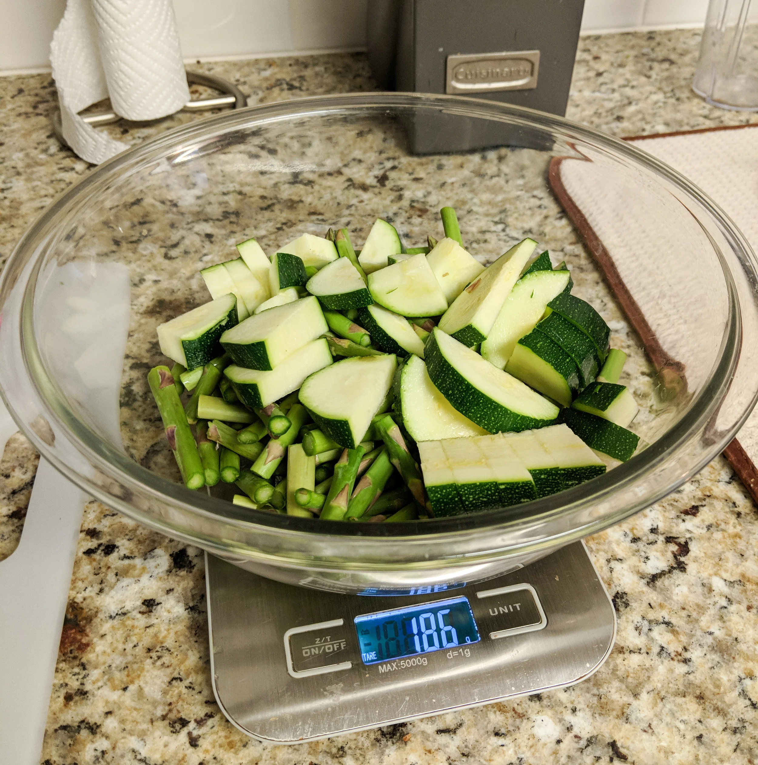 It's really much quicker than it sounds and you can chop it, write down the weights and then log it while it's cooking. Then I like to copy and paste the lunches for the whole week!