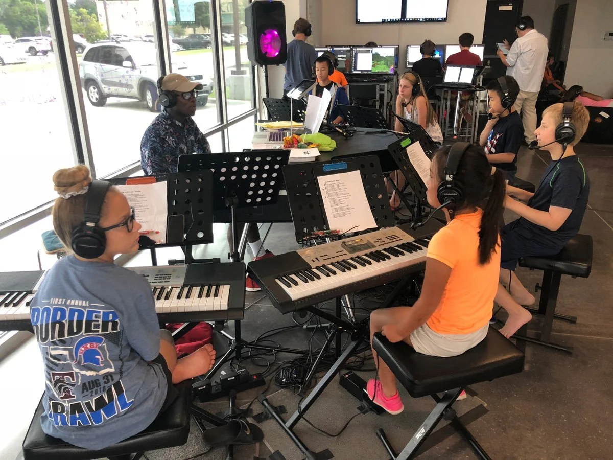 Piano Lessons Photo (1).jpg