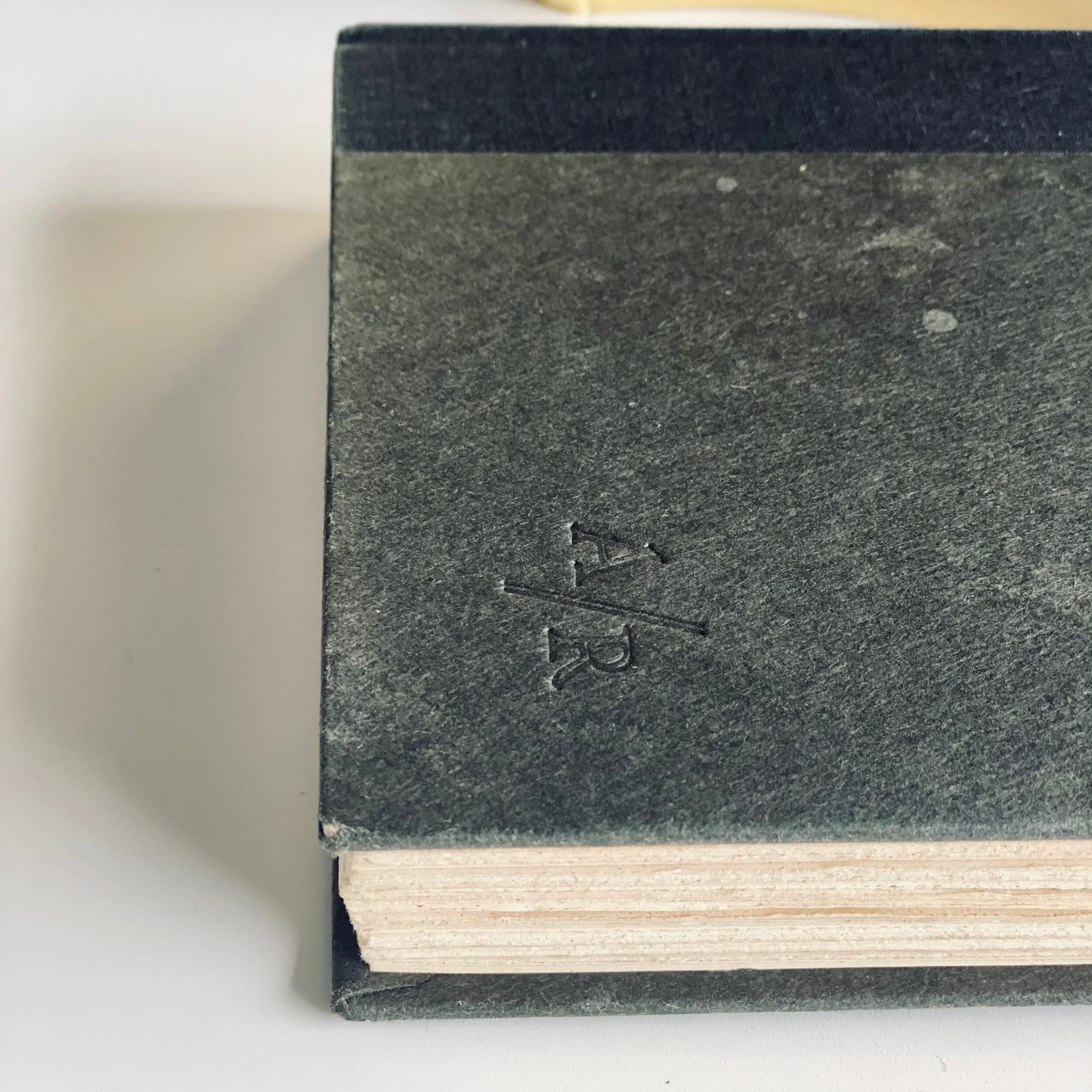 48C25DAB-D7EC-4AE1-9F9C-A7C57D2DEF32