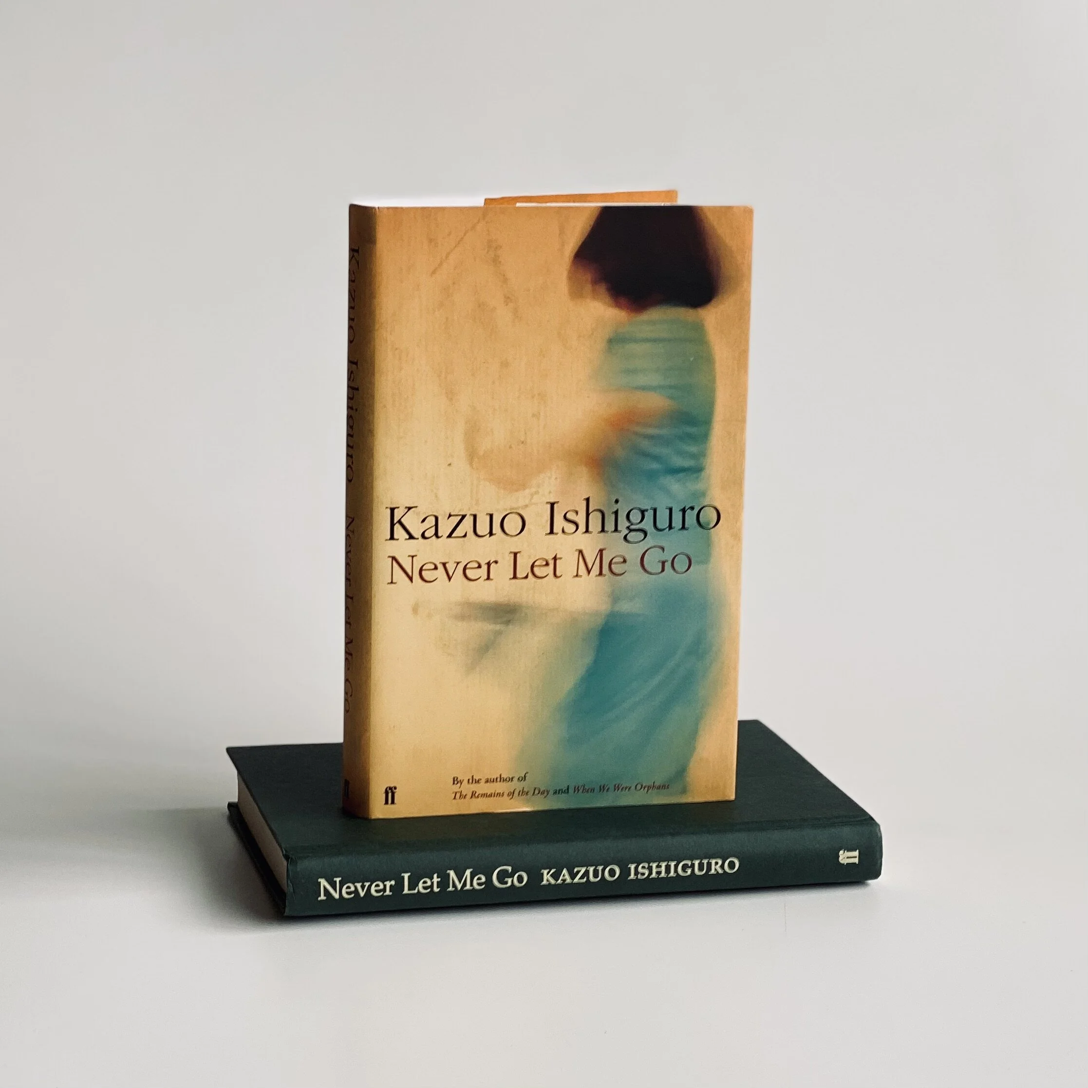 Never Let Me Go by Kazuo Ishiguro *SIGNED*