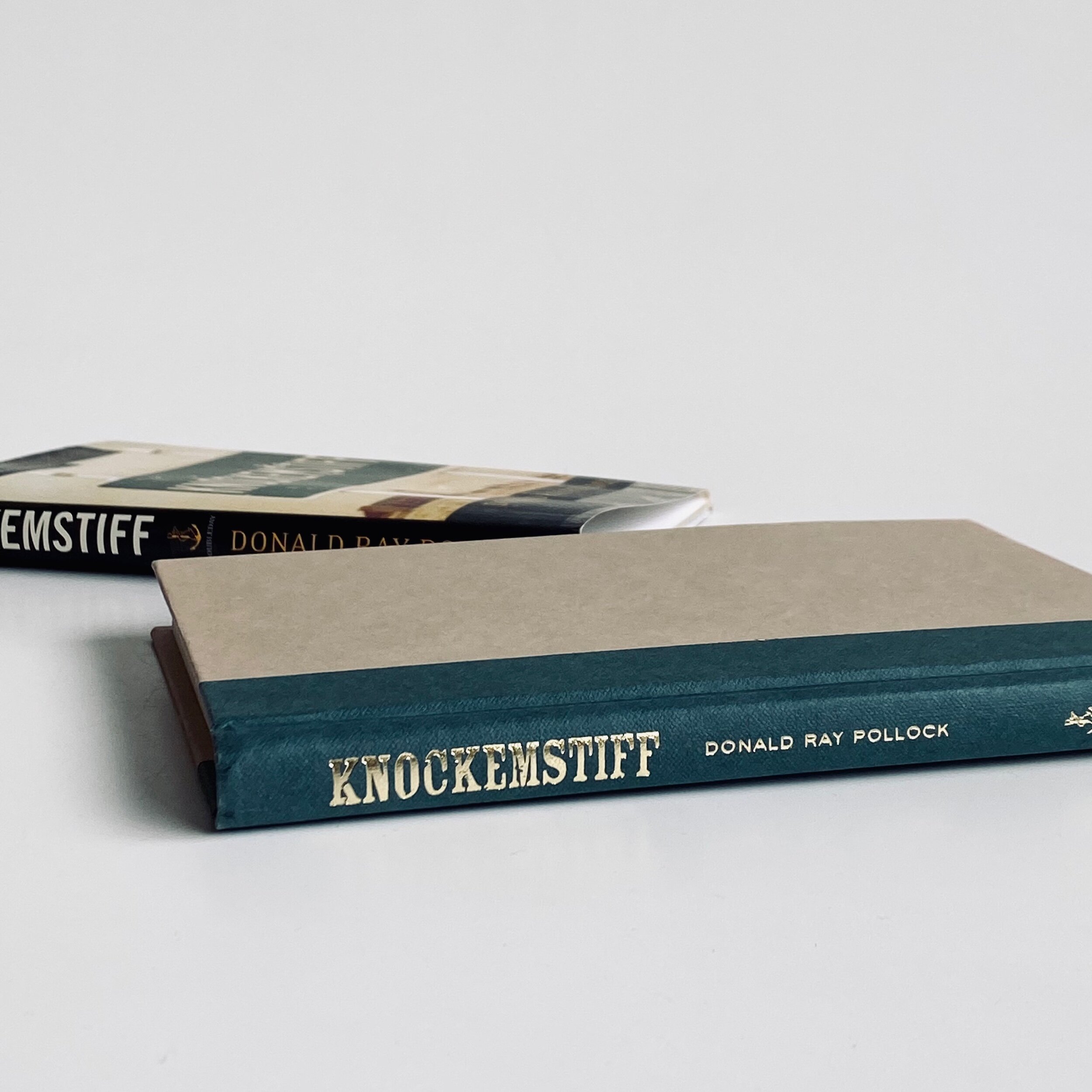 76736578-B20A-4A81-B7EB-7154202D11F2