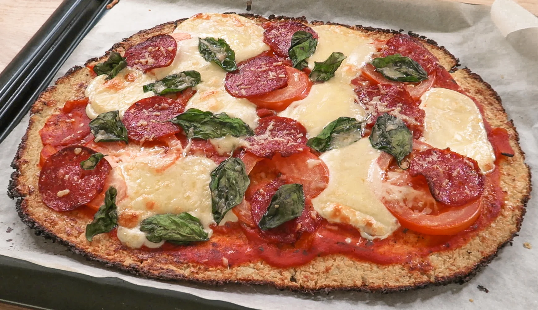 cauliflower crust pizza.jpg