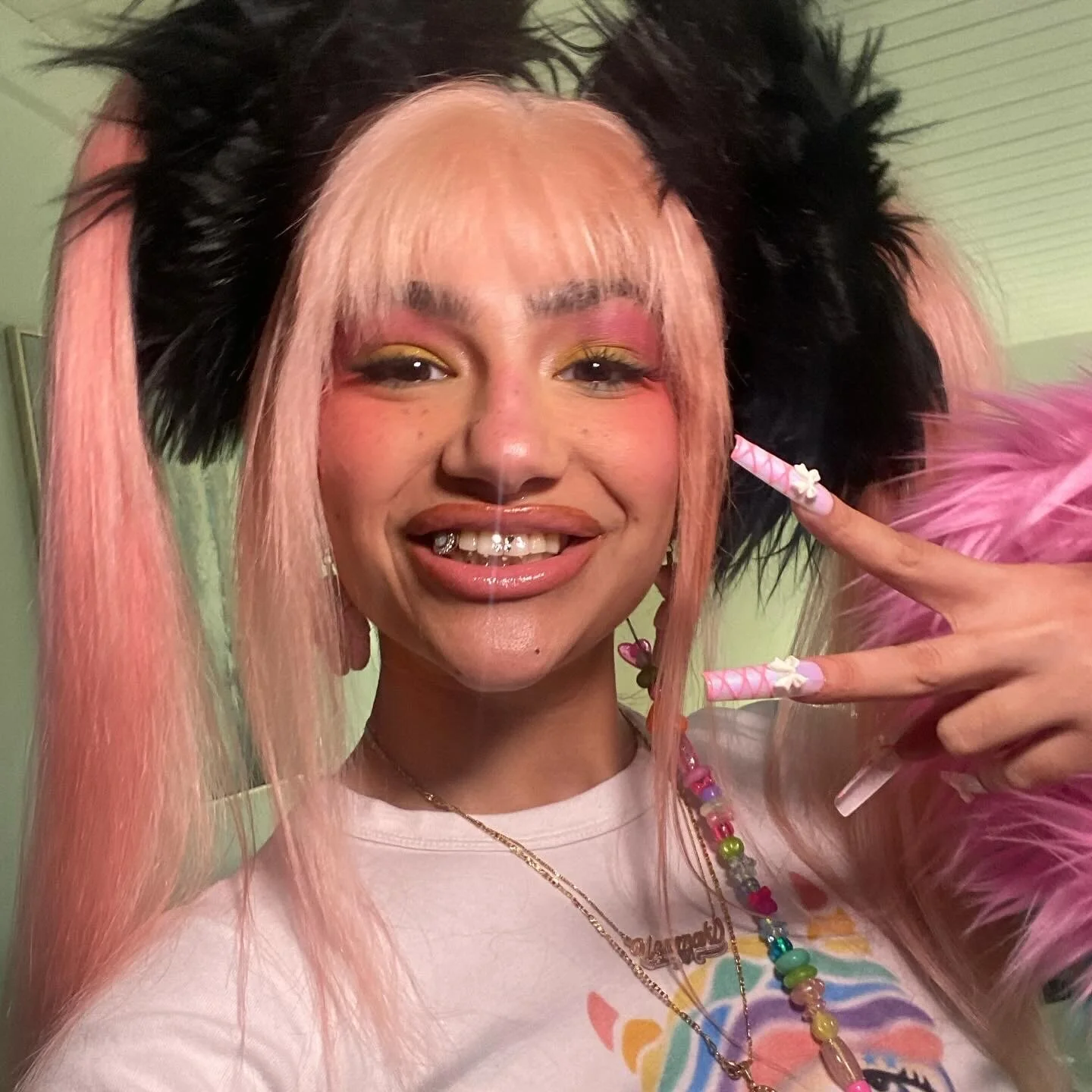 39393ACD-EE90-45B0-92E5-EB3300B8668E