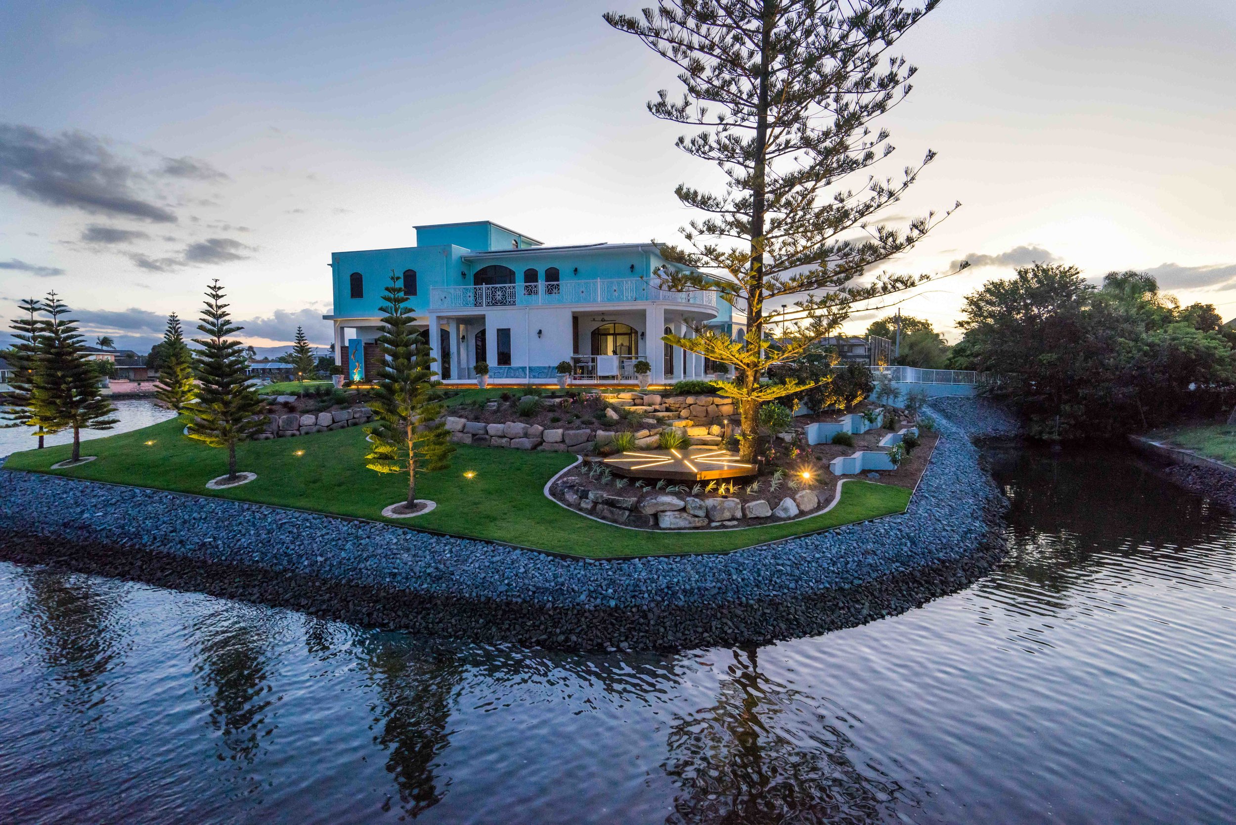 Mariyka Landscaping-21.jpg