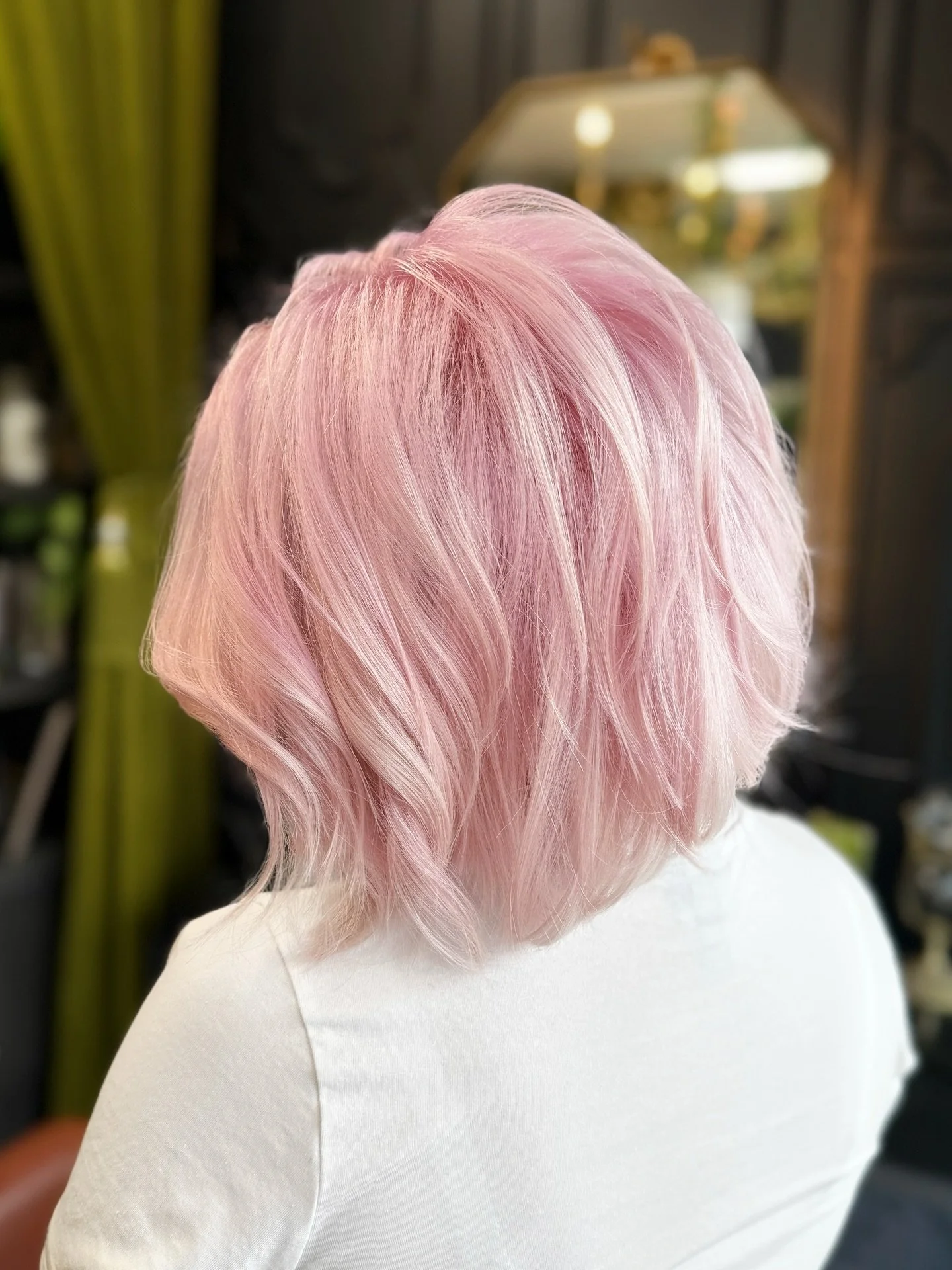 Pink perfection powered by science + soul. 🌸

#ThePresentTime from @davinesofficial has truly changed the game 🎤&hellip;not just for treating hair, but especially for our blonding toners. I can honestly say I&rsquo;ve never felt more confident in c