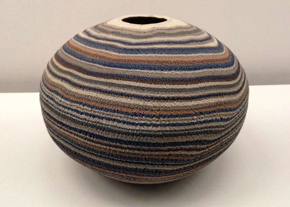 © Joan B Mirviss Gallery , Vase by Matsui Kosei