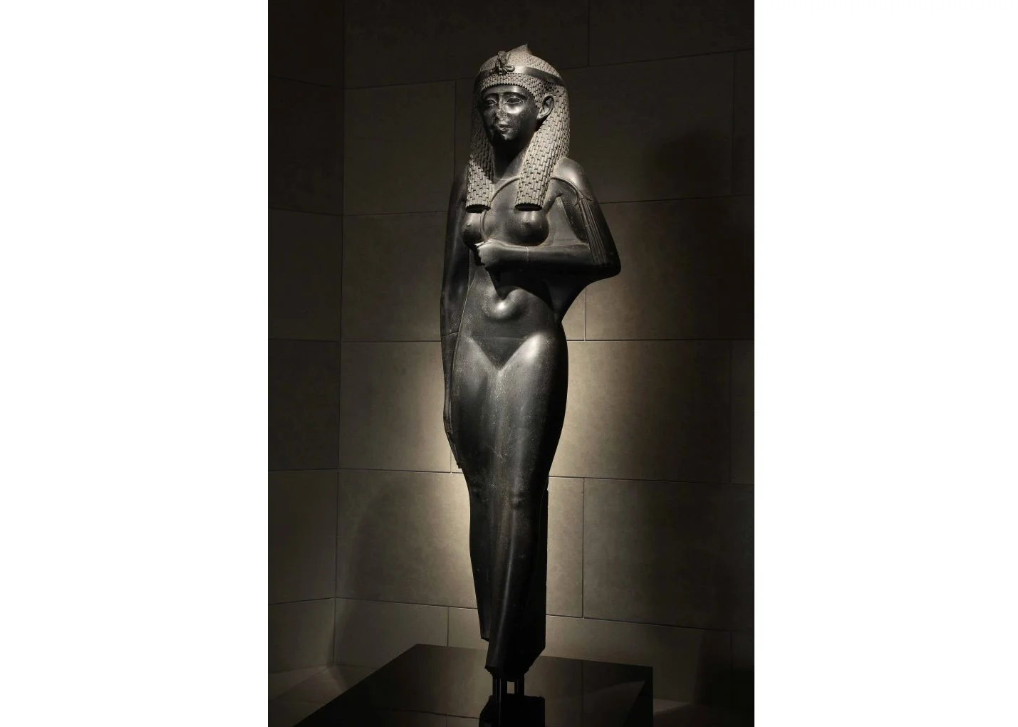 © Miho Museum, Statue of Isis