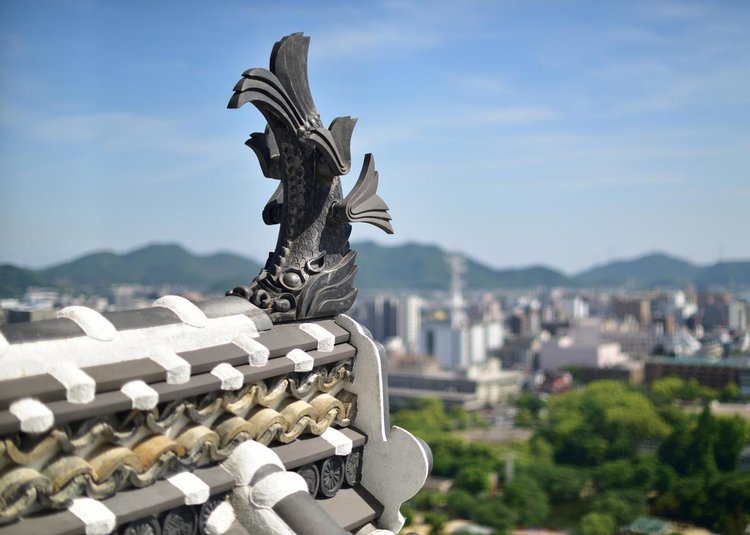 Warum ist die Burg Himeji berühmt?