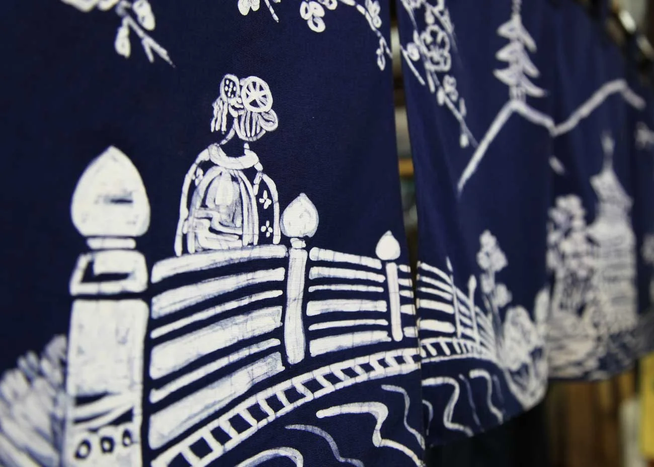 © THINK Global School / Creative Commons, Roketsu Dyeing Classes, Kyoto