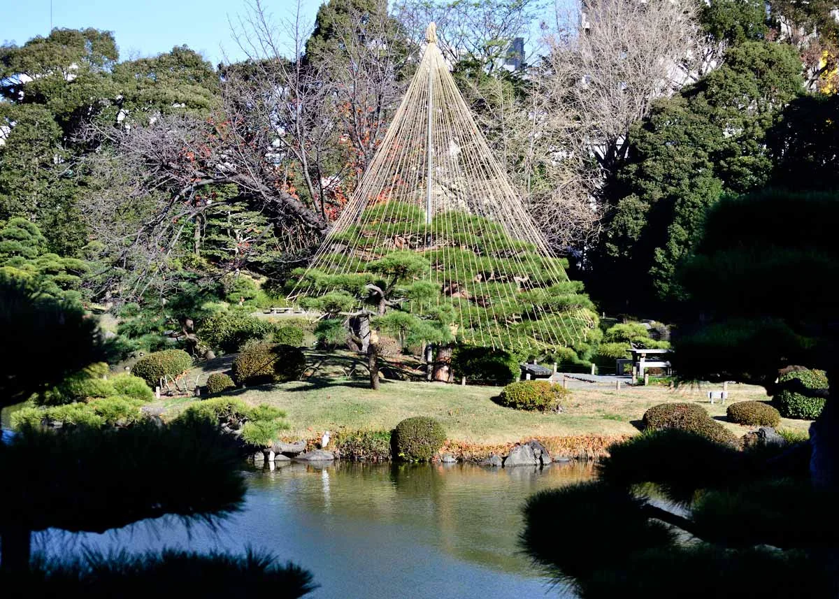 © Kiyosumi Garden, A Miniature Mount Fuji