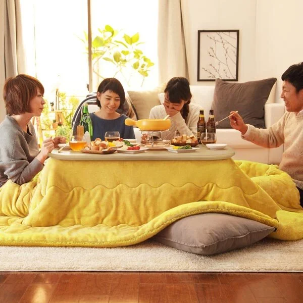 What is a Kotatsu? Choosing the Best Japanese Heated Table