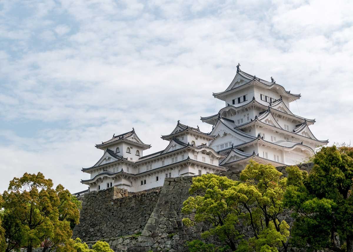 Himeji Castle by Vladimir Haltakov
