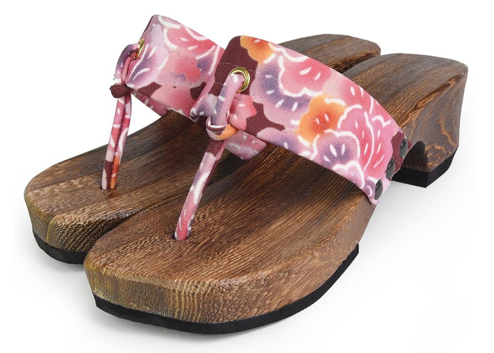 Choosing the Best Geta Sandals: 6 Things to Know