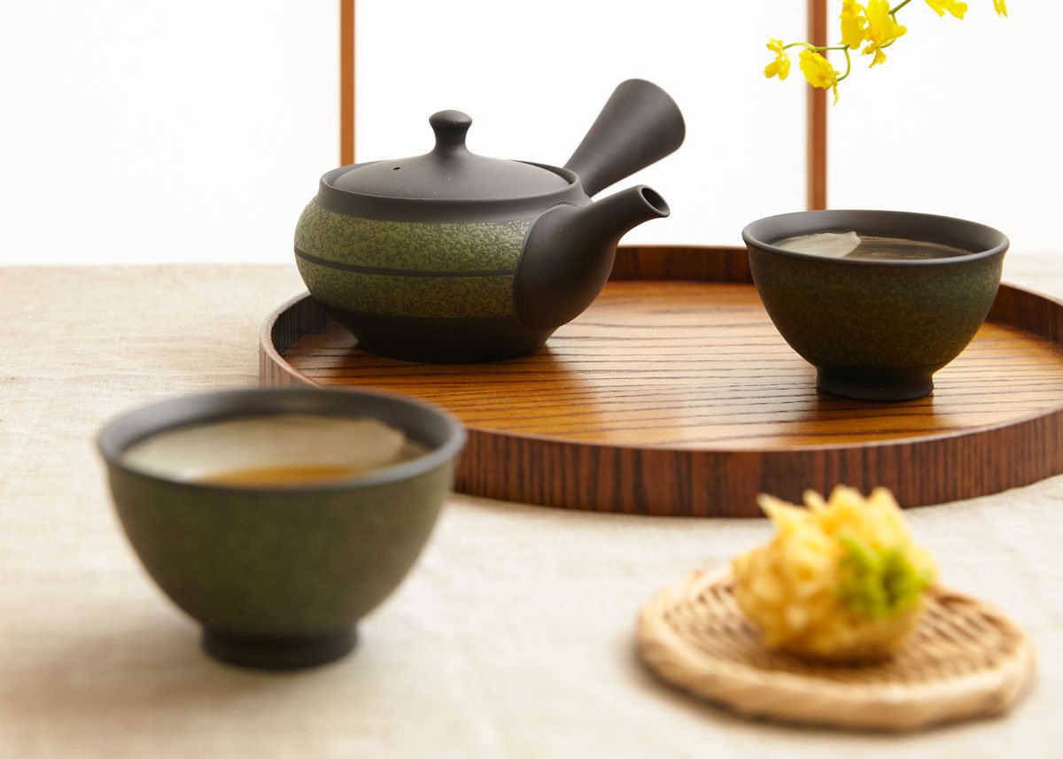 Matcha Japanese Tea Bowl - Wisteria - Shokunin Store