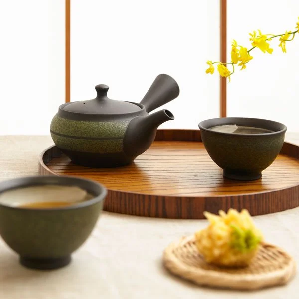 Japanese Teapots: Why Tokoname-Yaki is Best in Class