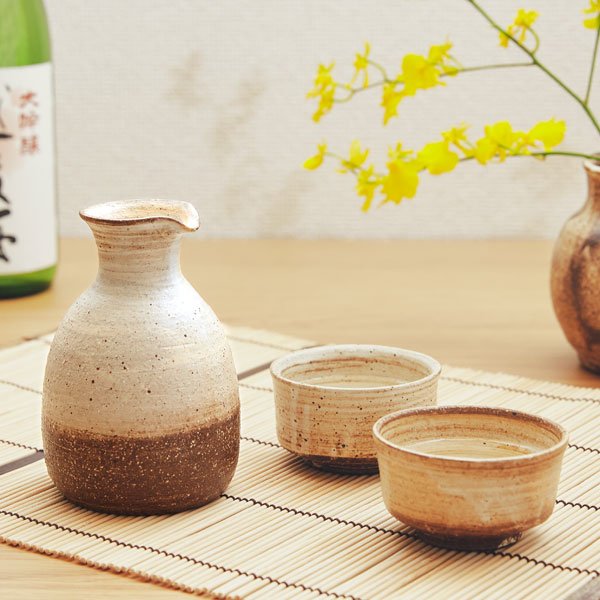 The A-Z of Japanese Pottery: 32 Most Popular Ceramic Styles