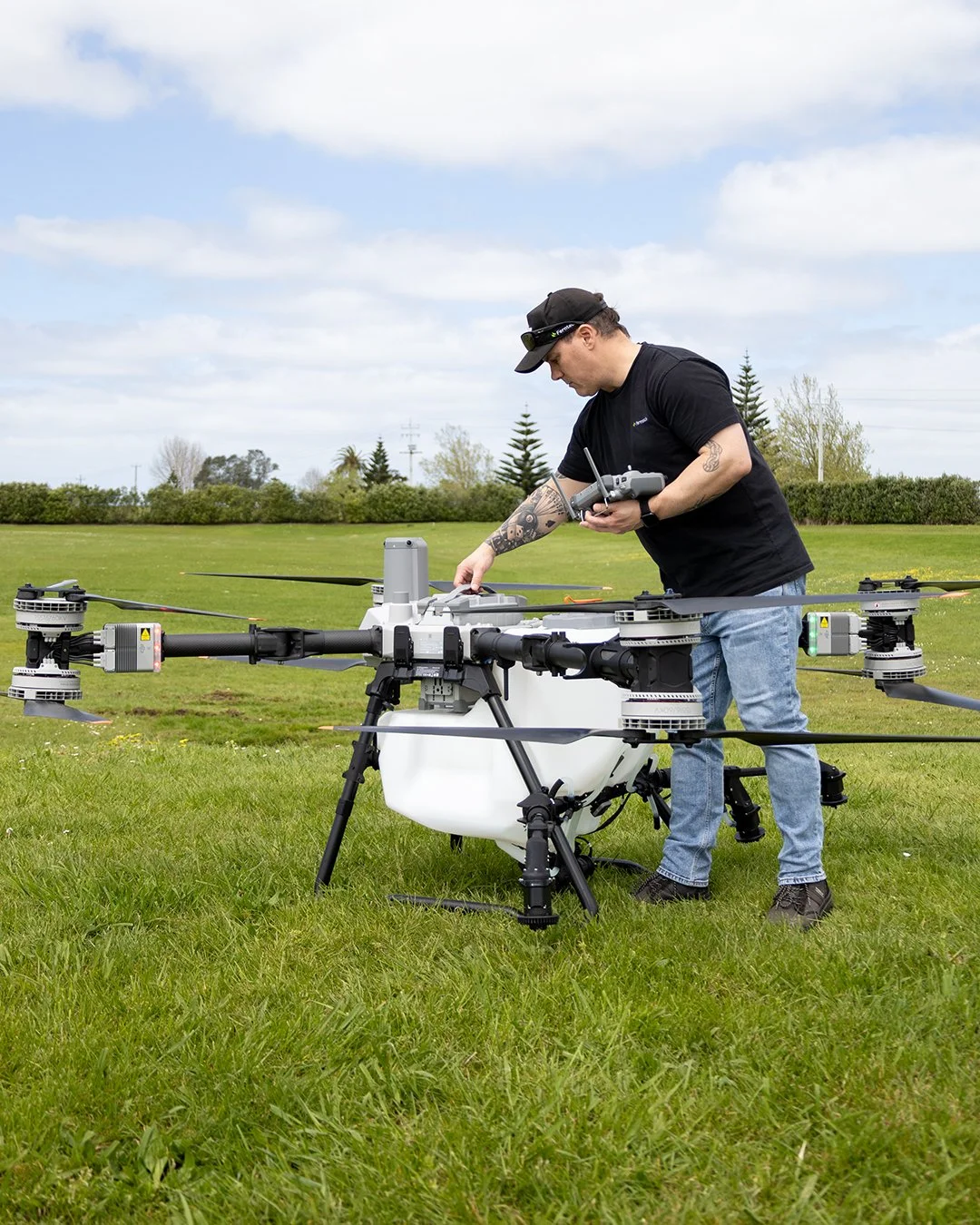 Next week, we&rsquo;re bringing the DJI Agras T100 to Rotorua 🚁
Join us on Thursday, 16 October, for live demos, guest talks, and a closer look at how drone technology is transforming New Zealand farming.

📍 Tui Ridge Park
🕙 10:00 am &ndash; 3:50 