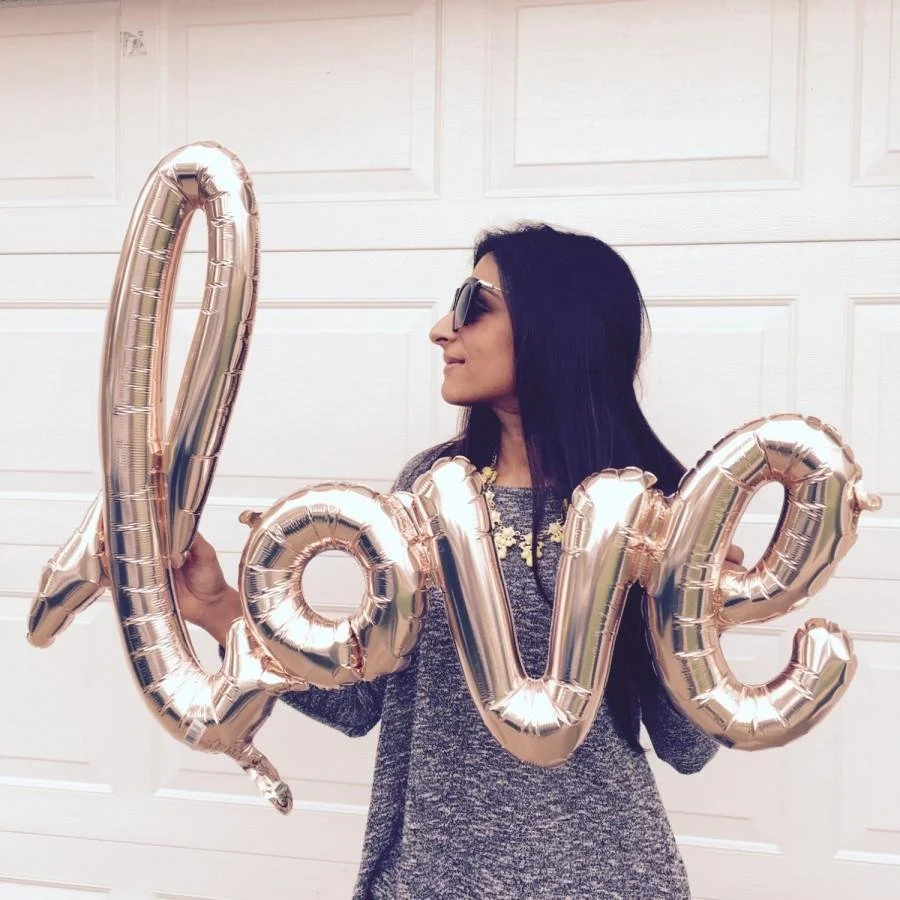 40-inch-rose-gold-love-script-foil-balloon-718031_2000x.jpeg