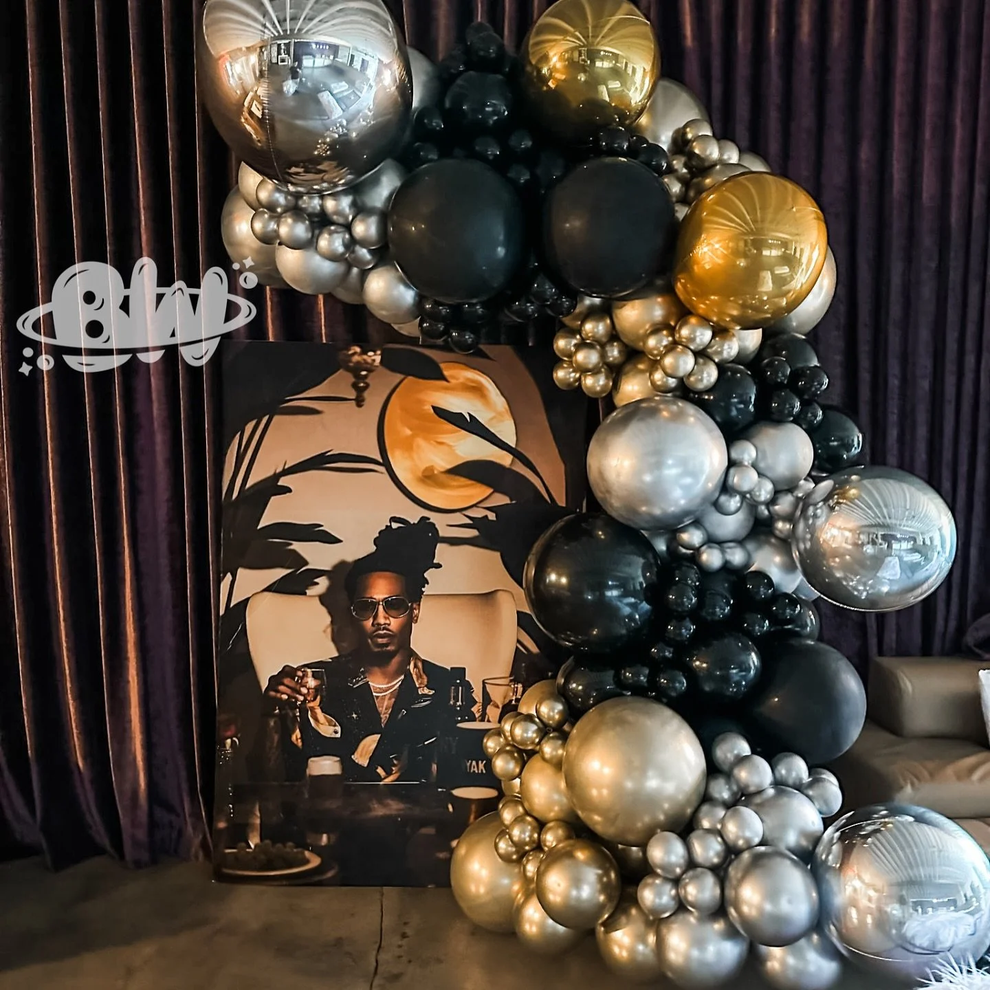 Some cool spot in Miami 👇🏼
.
.
.
#fortlauderdaleballoons #balloonbouquet #bocaratonballoons #coralspringsballoons #miamiballoons #miamipartyrental #balloonsparkland #miramarballoons #balloongarland #browardpartyrental #miamipartyrental #browardbal