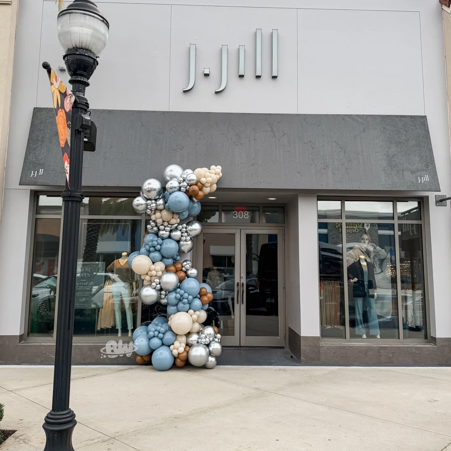 Balloon art 🎈 
.
.
.
#miamiballoons #balloonsmiami #fortlauderdaleballoons #palmbeachballoons