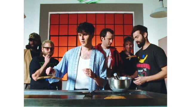 VAMPIRE WEEKEND - HARMONY HALL