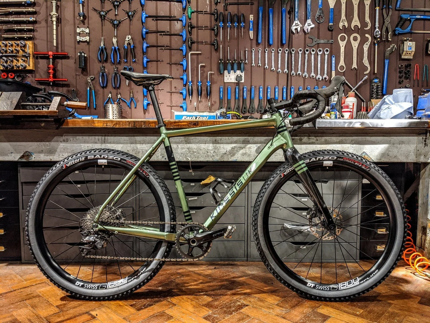 KINESIS TRIPSTER AT GRAVEL BIKE 