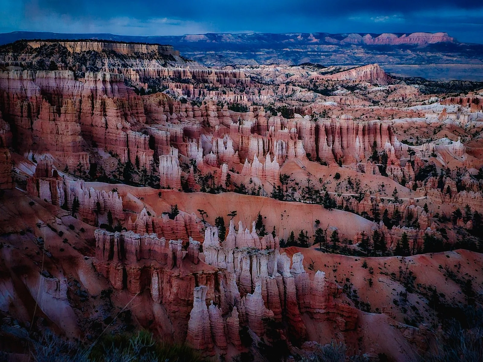 BryceCanyonNP-April2024-2.jpg