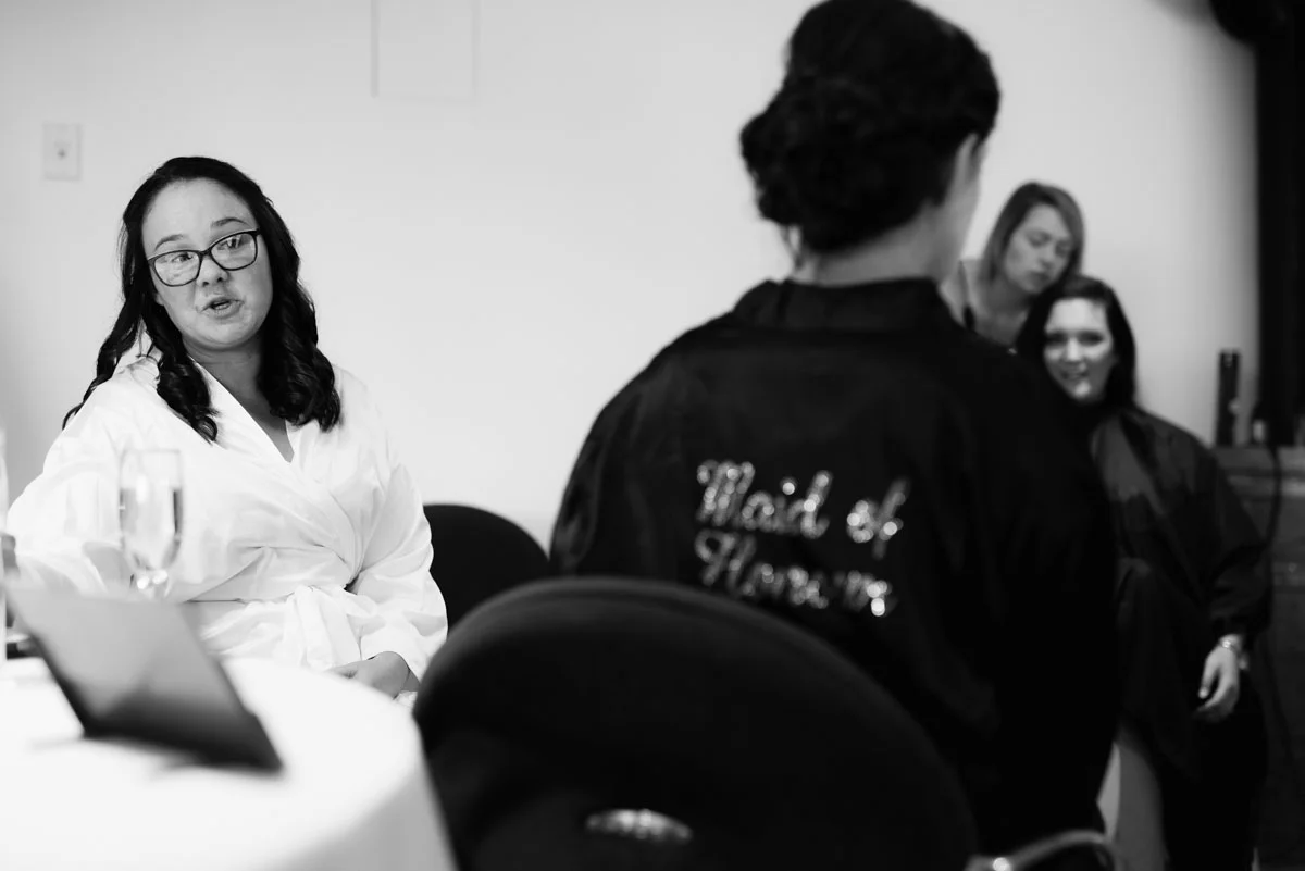 aleshaanddan_gettingready_viewpics-121.jpg
