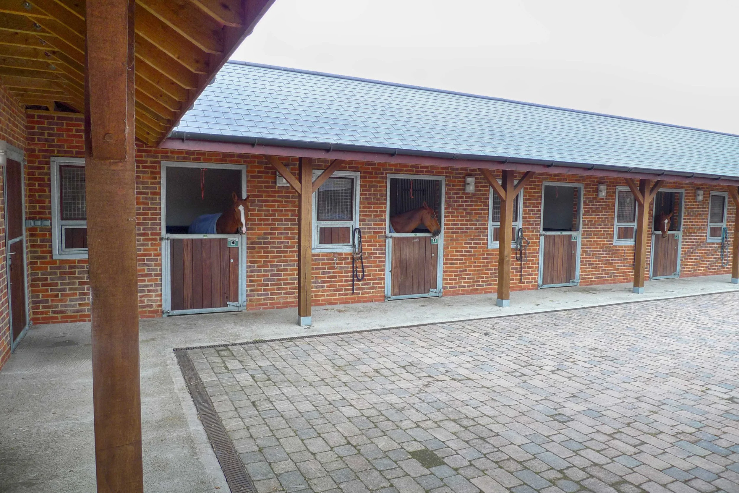Mellon Place Stud