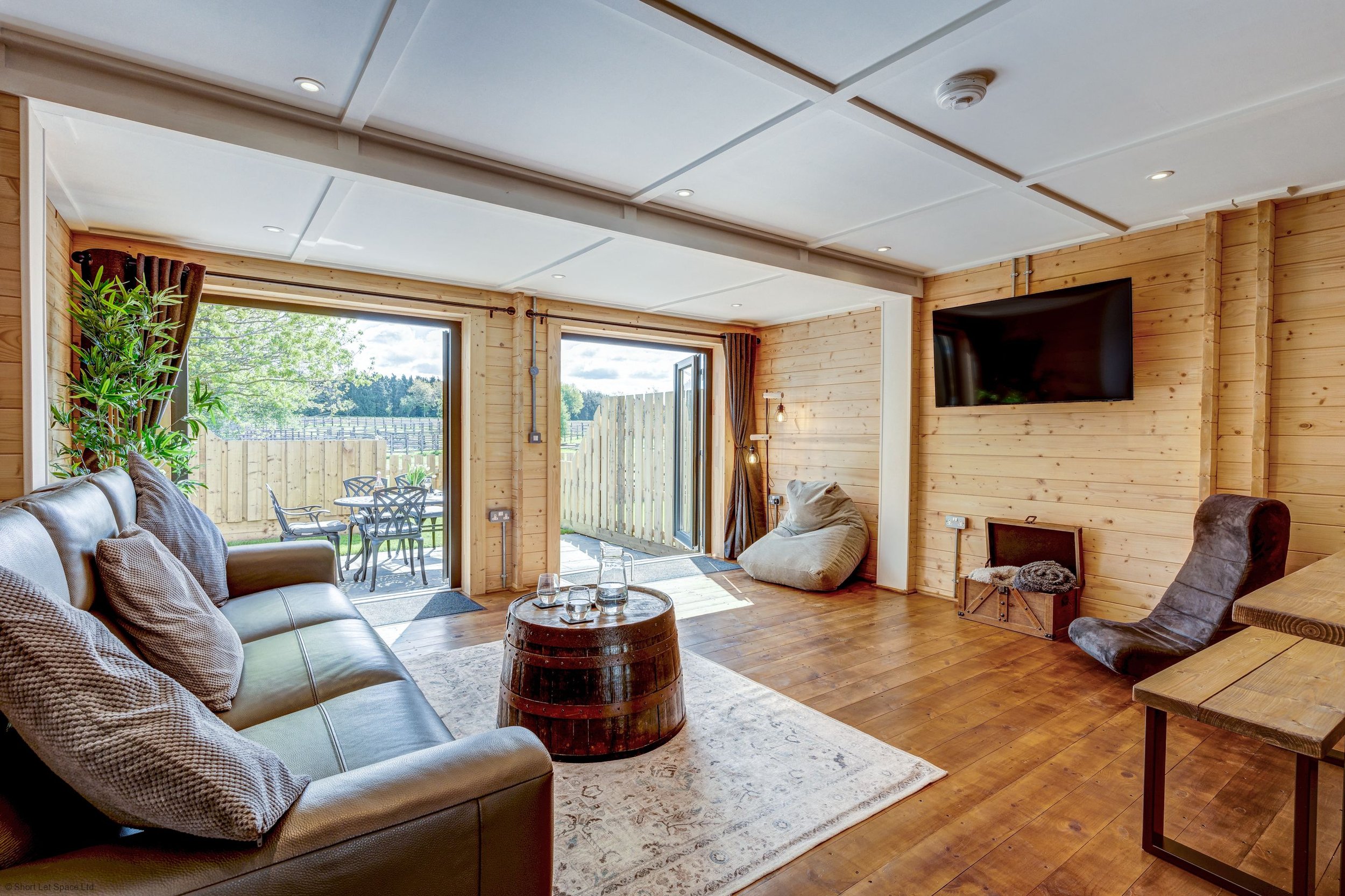 Buttercup Lodge