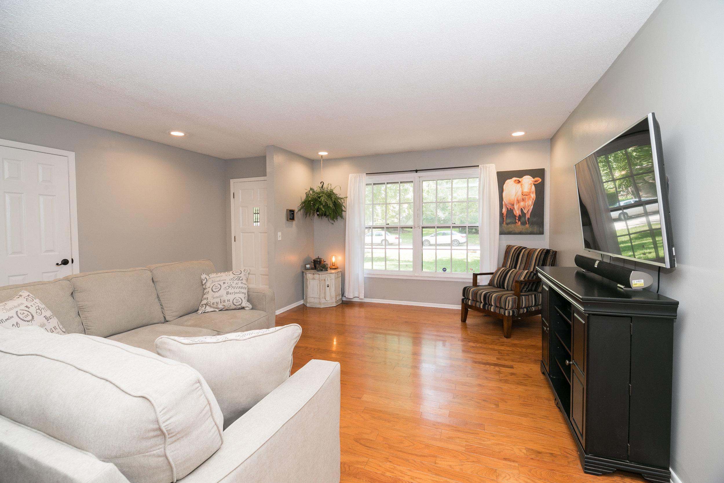 3449 S Parkhill Ave-12.jpg