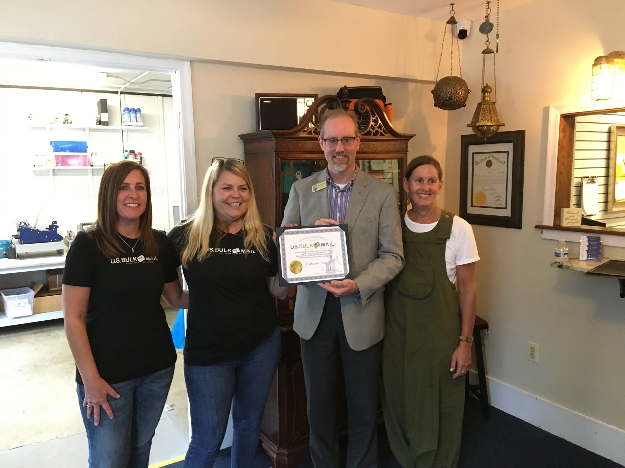 Mayor O’Connor and Alderman Kelly Russell welcome Whipsmart Marketing to Frederick
