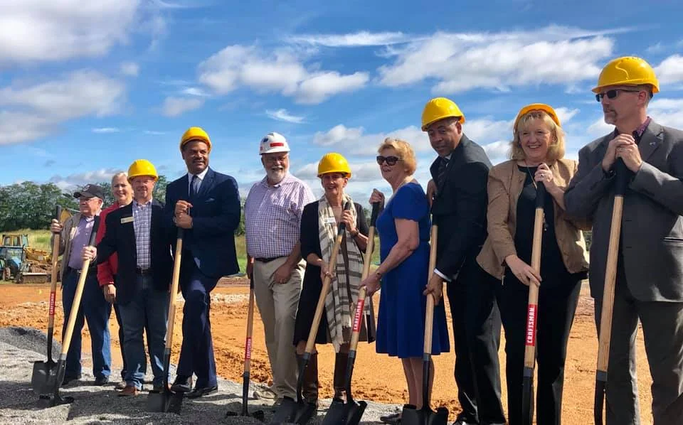Groundbreaking for Major Transportation Route through City