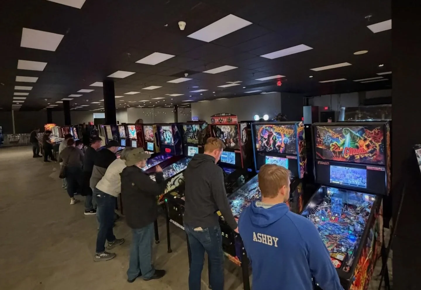 Spinners Pinball Arcade: A Pinball EDU Center 