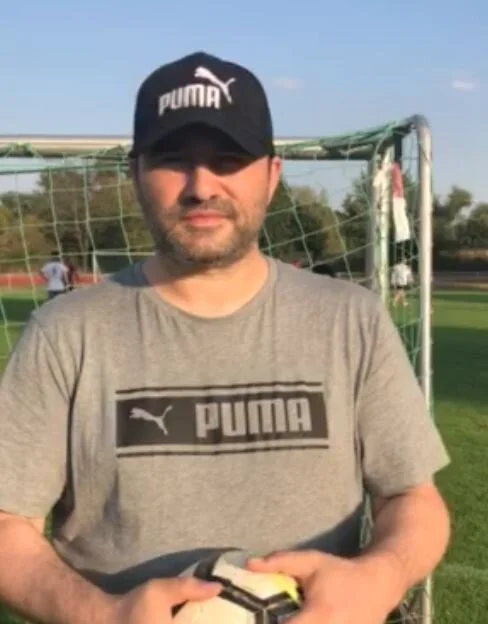 Torsten  Scharf  mit seiner Mannschaft vom FV Kreuznacher Kickers 1987 e.V. 