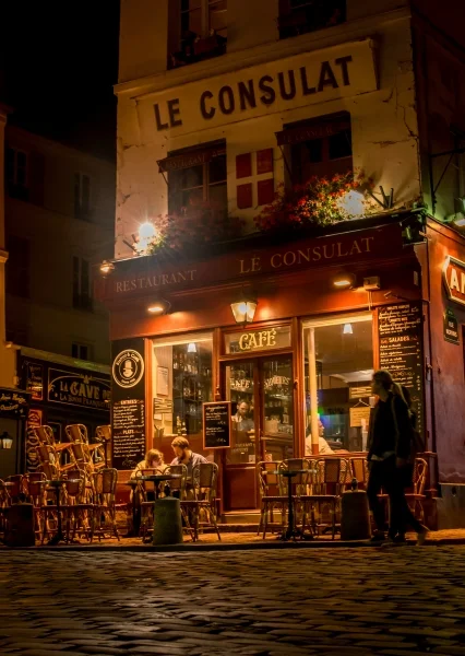 Le Consulat in Montmartre - Paris