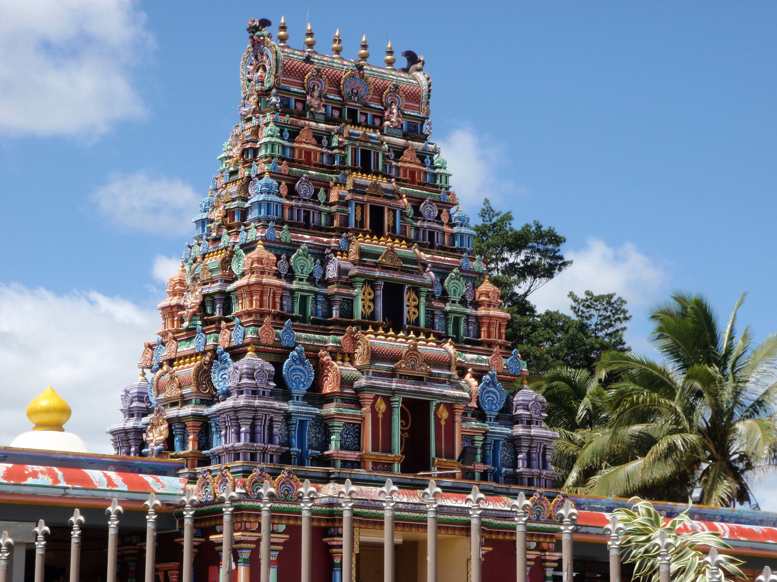 The colourful Hindu temple in Nadi, Fiji