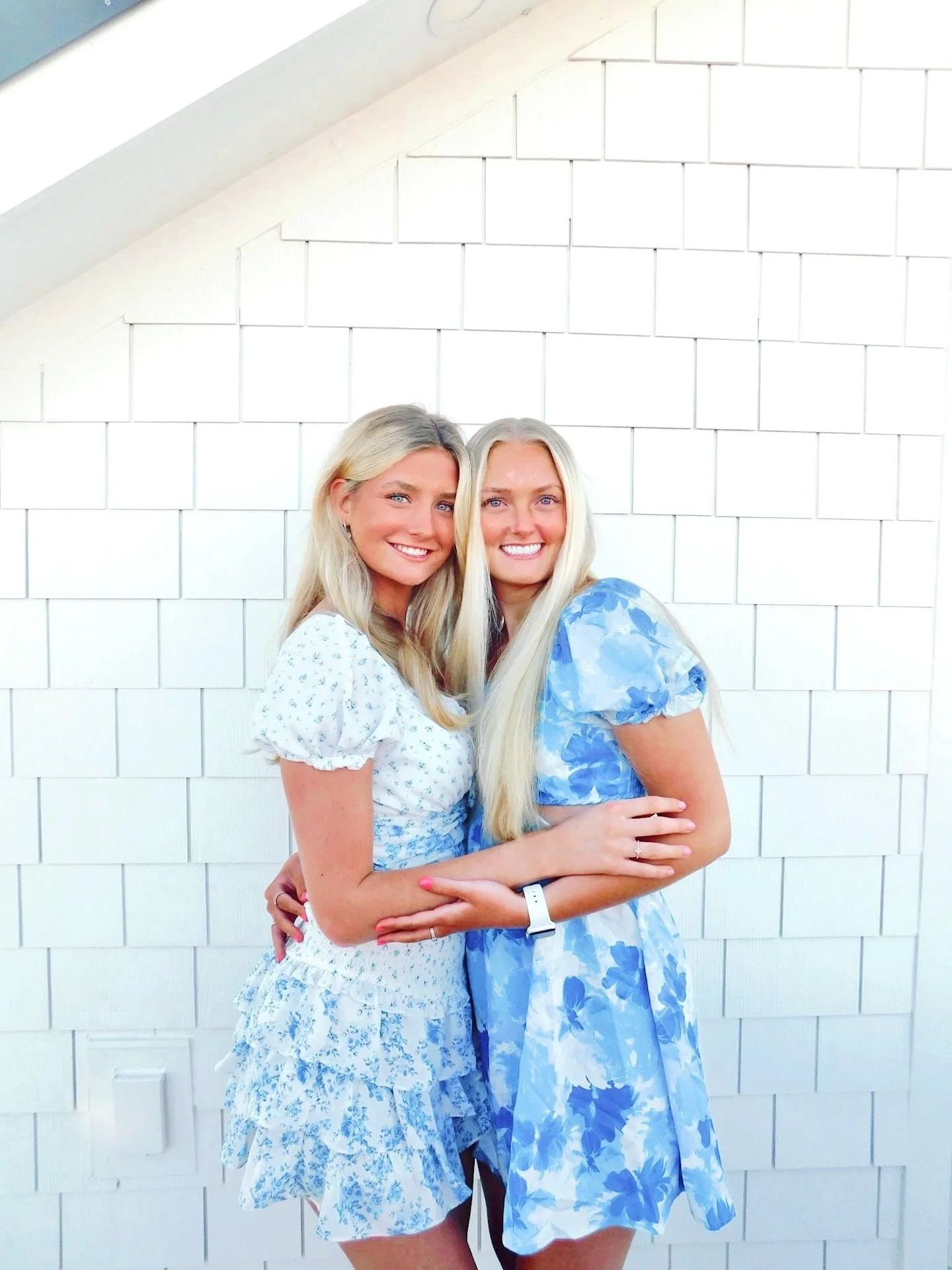 Starting off the new semester with some #PANHELLENICLOVE duos!!!!👯&zwj;♀️🩵✨

Tag your panhellenic other half!😇

#panhelleniclove #ukpanhellenic #universityofkentucky