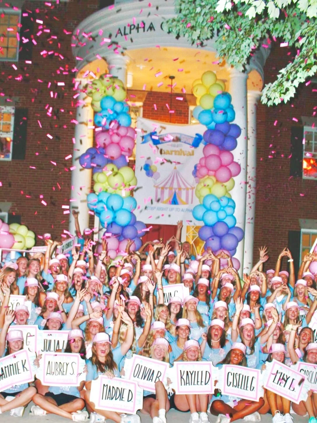 DID YOU HEAR??? BIDDAY IS IN 100 DAYS!!!!!!!!!!! Counting down to the best! day! ever!!! 🤗🤸🏼&zwj;♀️💞✨🌈🤩

This could be you!! Register with the link in our bio today!!🩷

#rush2026 #panhellenic #kentuckypanhellenic #universityofkentucky