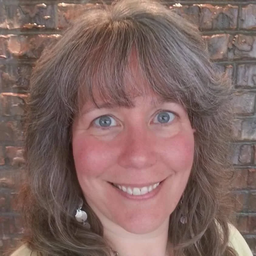Sheryl Sitts ∞ MPA, BA ∞ Life Transformation Facilitator & Founder of JourneyOfPossibilities.com