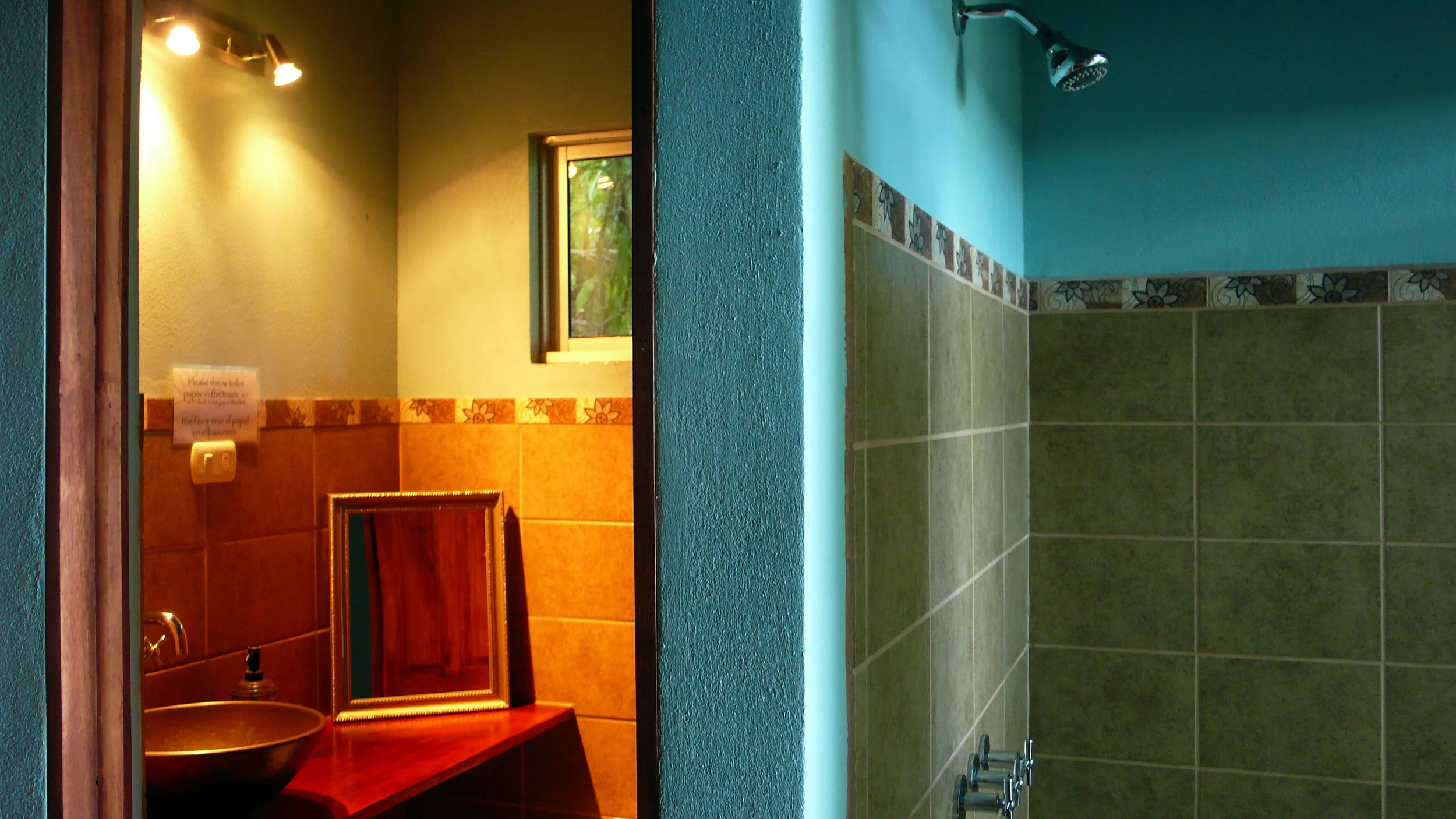 cabina photo.jpg