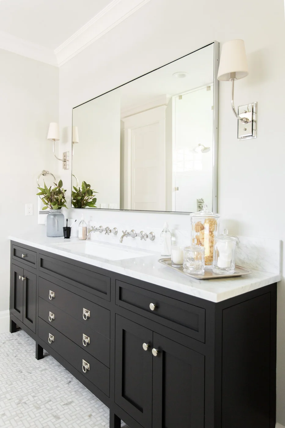 Black+vanity+in+the+Windsong+Project+master+bathroom+--+Studio+McGee.jpg