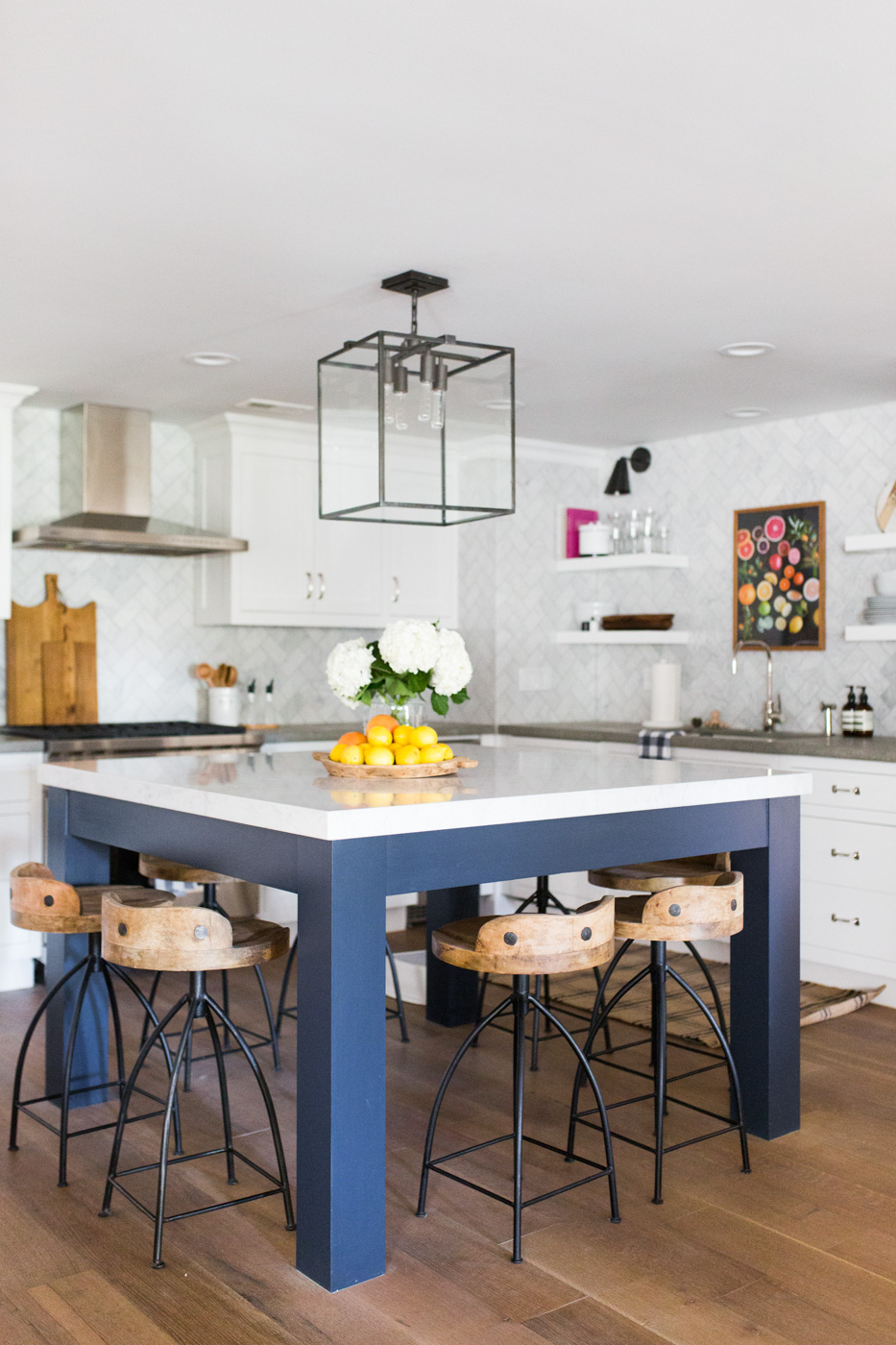Eat-in+kitchen+with+Navy+Island+--+Studio+McGee.jpg